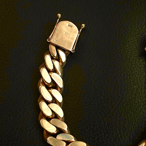 14K Gold Cuban 8” Bracelet 15.58 mm wide 155 grams - Picture 8 of 9